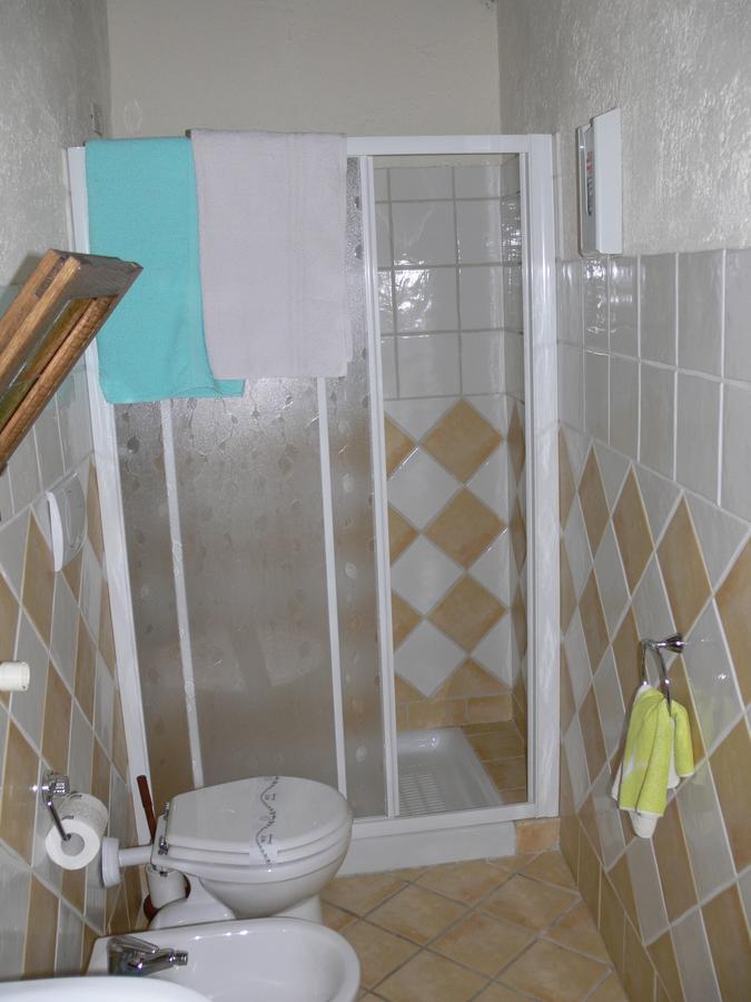 Bed and Breakfast Il Cappellaio Matto Montalto Ligure Экстерьер фото