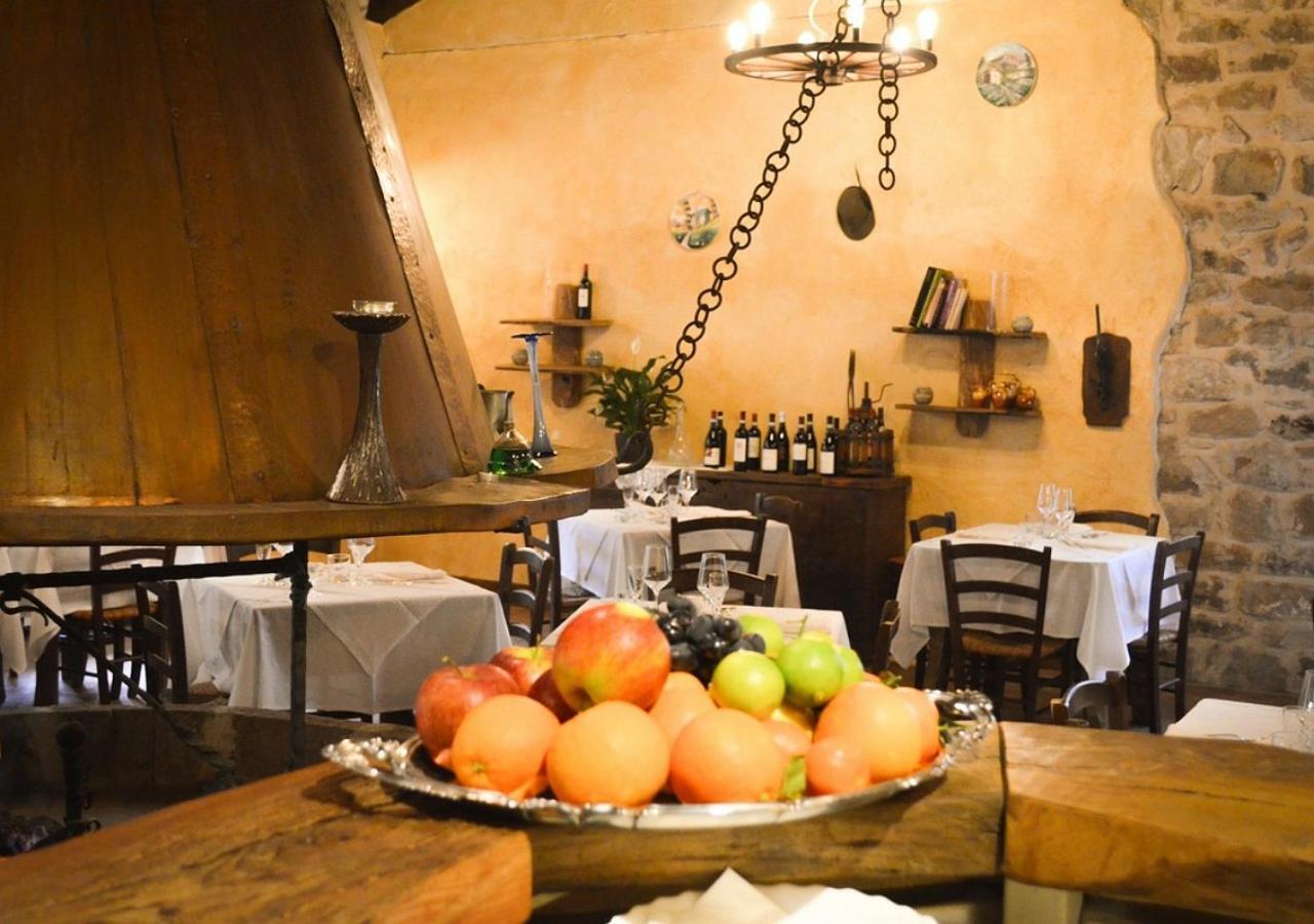 Bed and Breakfast Il Cappellaio Matto Montalto Ligure Экстерьер фото